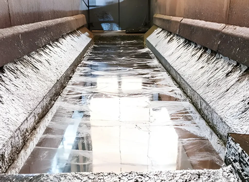 A vat made for galvanizing
